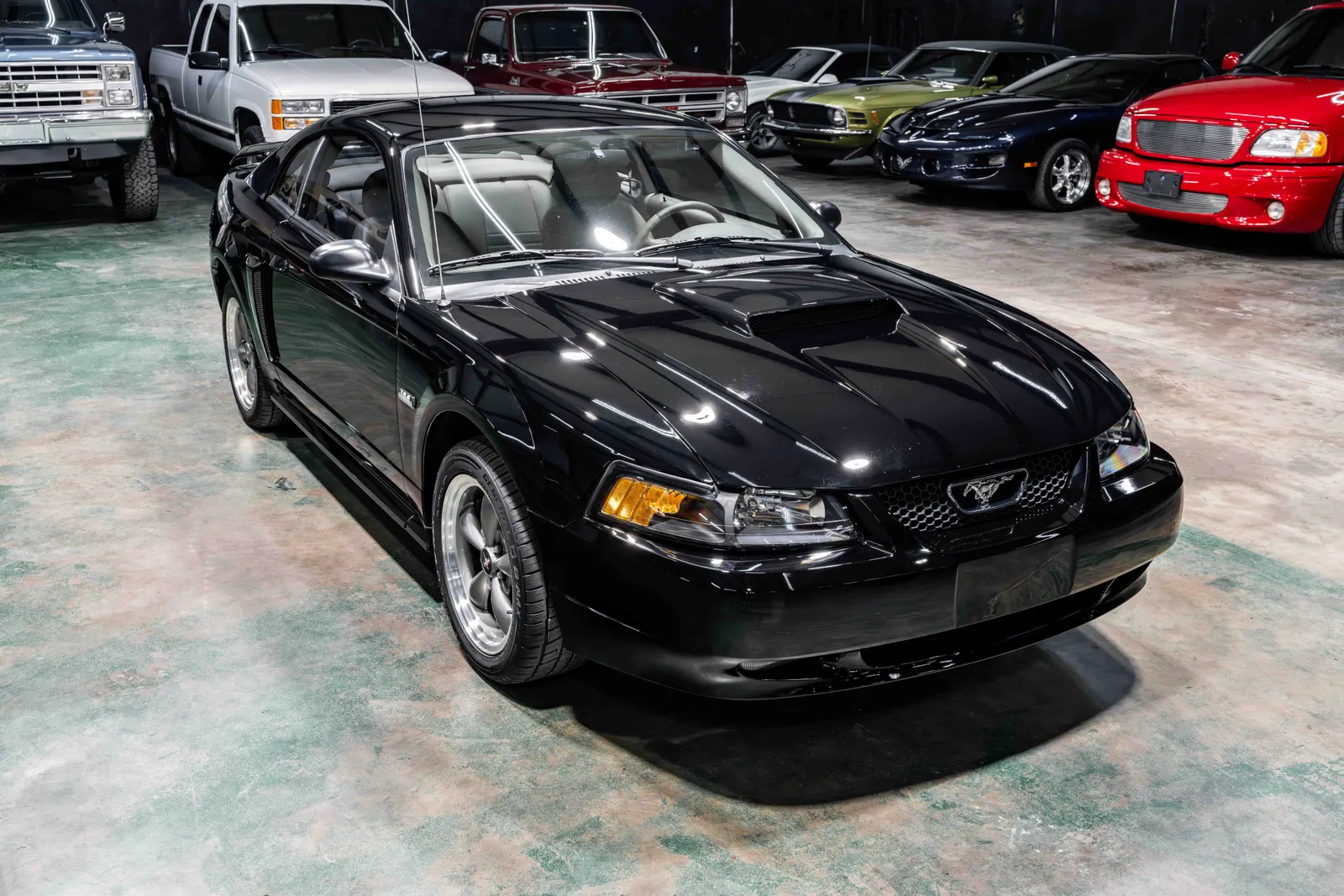 6_2003-Ford-Mustang-Black Clearcoat-426548-42.jpg